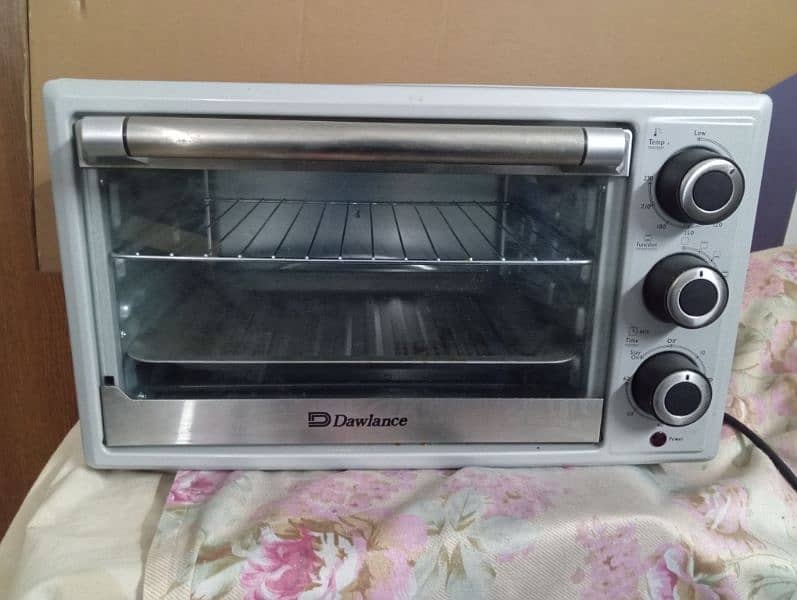 baking oven almost brand new 0