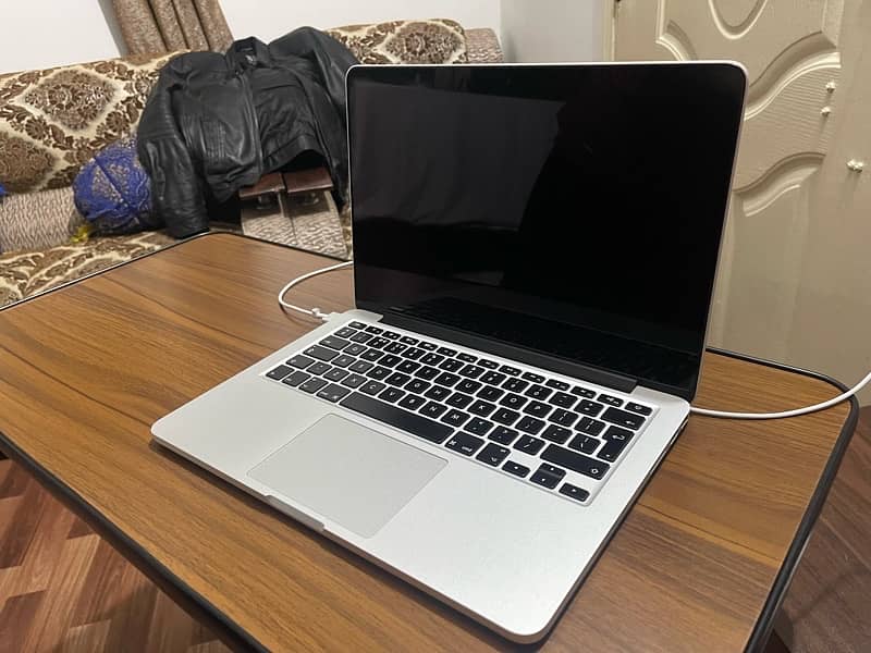 Apple Macbook Pro, Retina, 13-inch, 2015 0