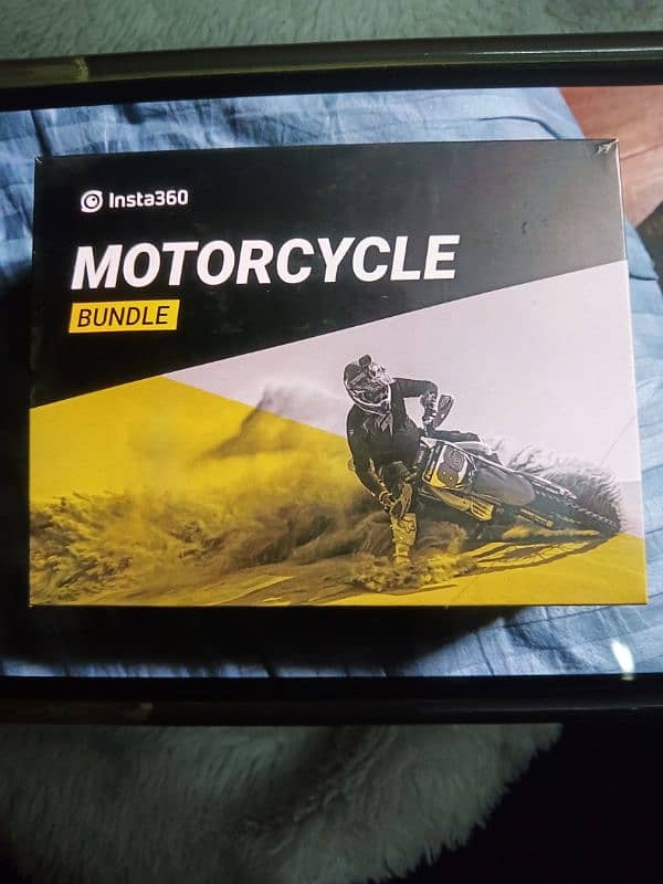 Insta360 Motorcycle Bundle 0