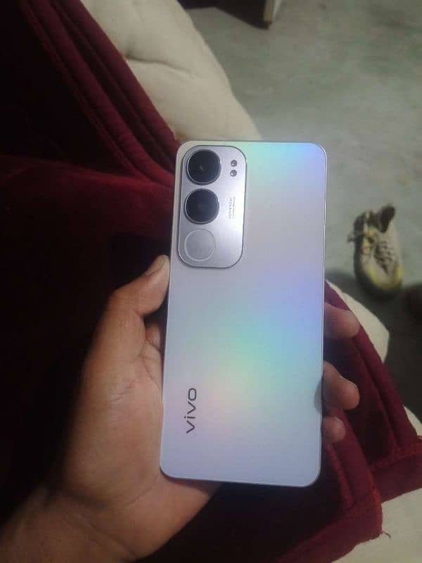 vivo 19s 6/128 4