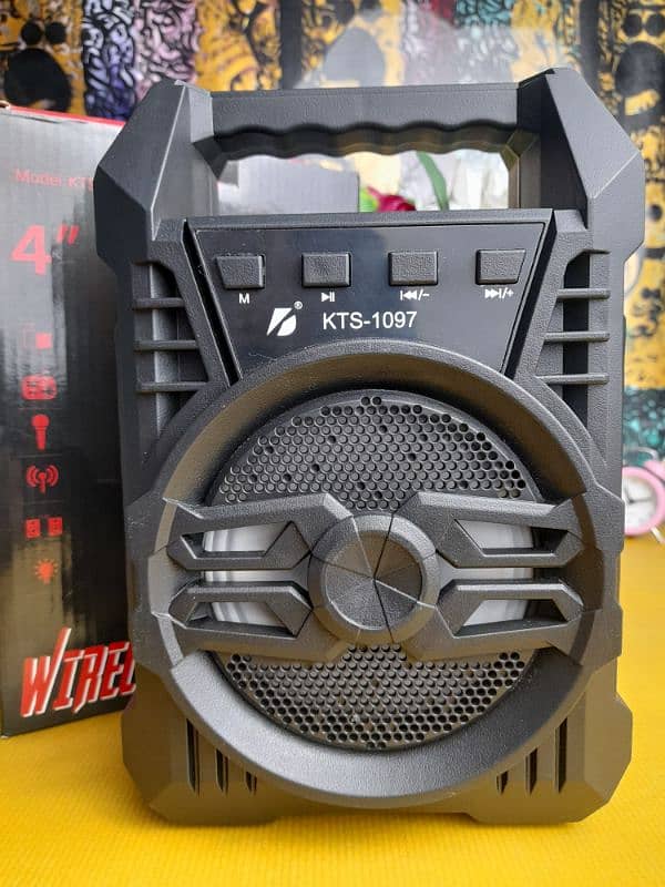 BT wireless Speaker 4 inch Model:KTS-1097 3