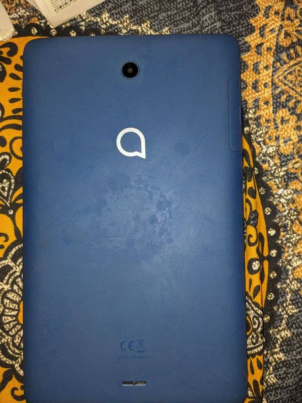 alcatel 3T 1