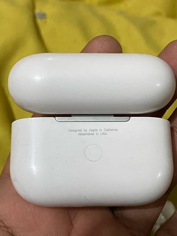 airpods pro first generation orignal 2