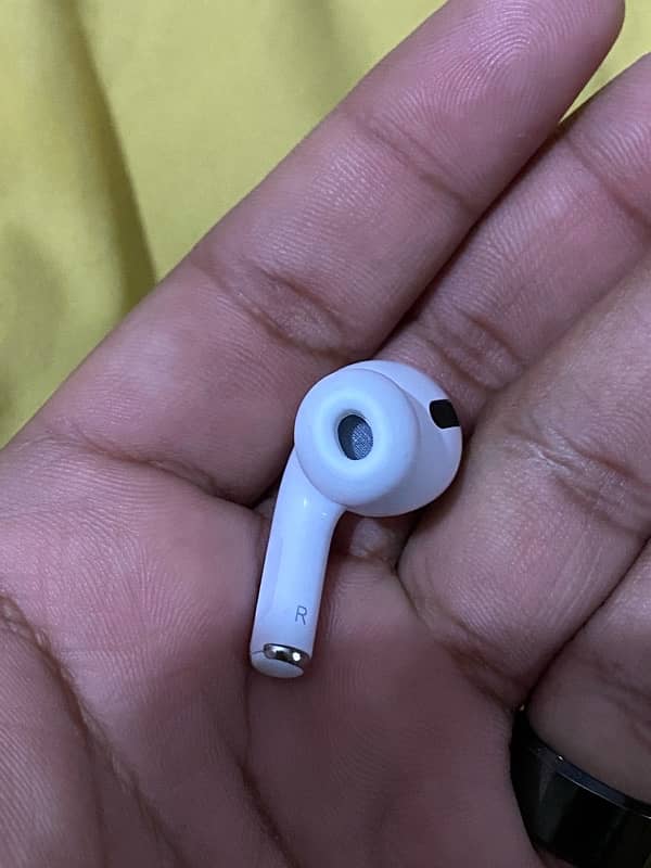 airpods pro first generation orignal 9