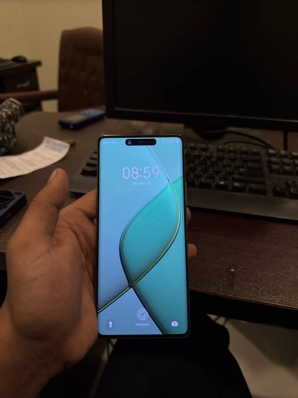 tecno spark 20 pro plus 2