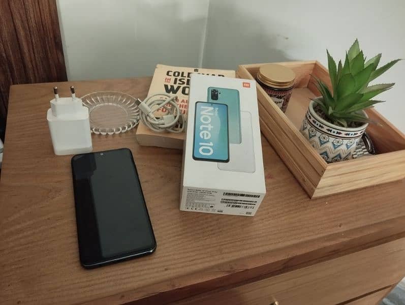 Mi Note 10 Pro(onyx grey) 4/128 in brand new condition 5