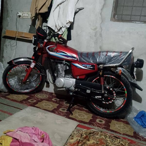 Honda cg125 2014 0