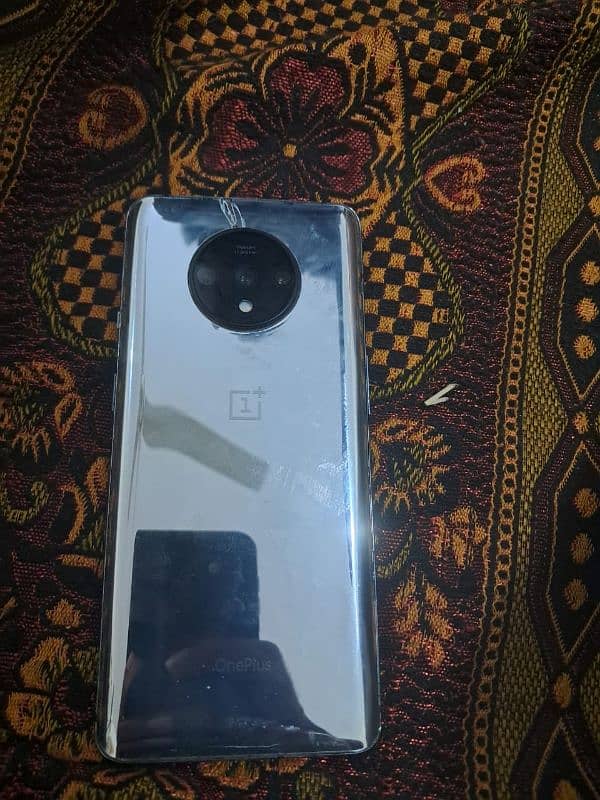 One Plus 7t 1