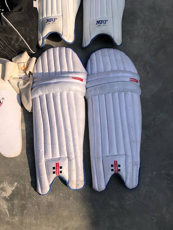 fULL double pads or double used bad 4