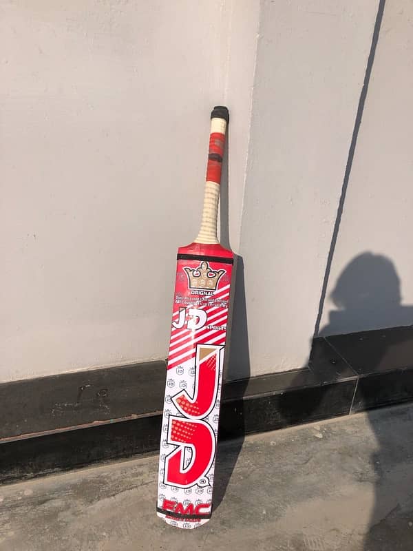 JD bat new condition 2 matches used 0