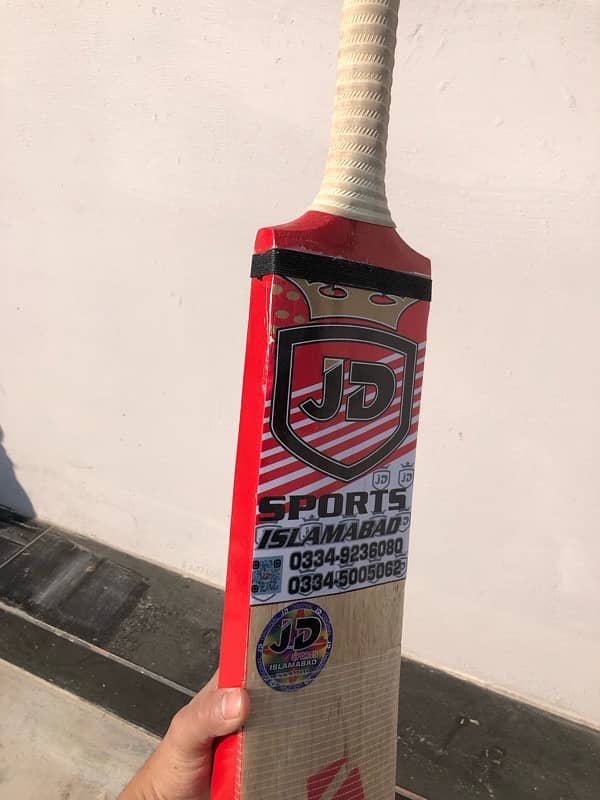 JD bat new condition 2 matches used 4