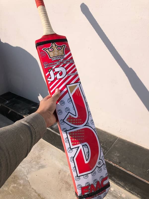 JD bat new condition 2 matches used 5