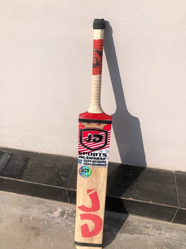 JD bat new condition 2 matches used 8