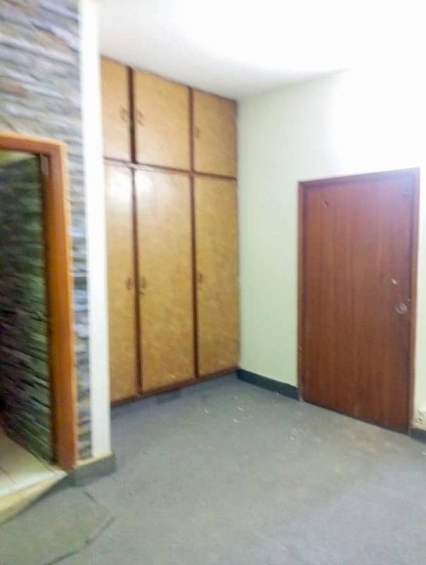 4 Marla 1st Floor Office For Rent In DHA Phase 2,Block S, Lahore. 4