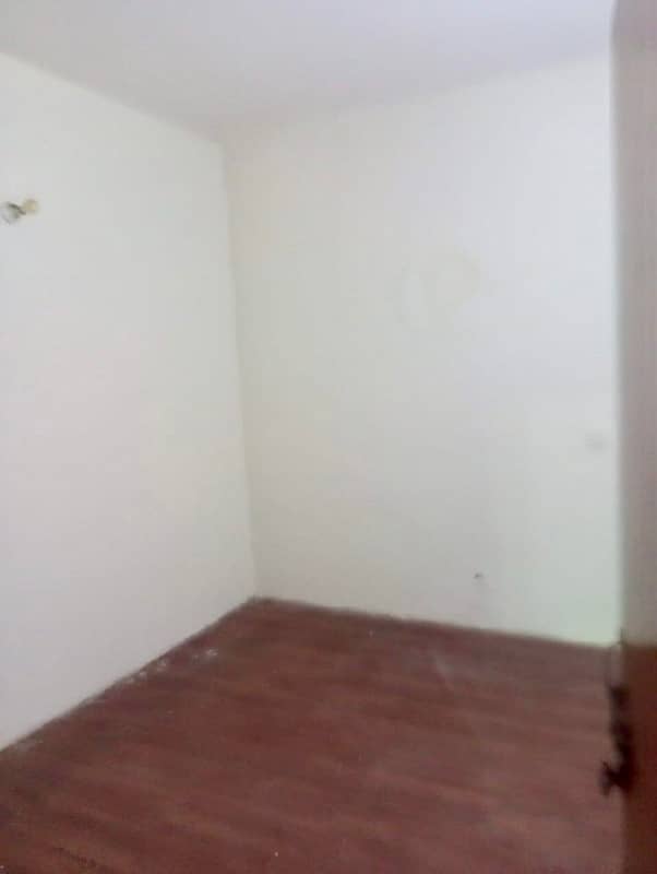 4 Marla 1st Floor Office For Rent In DHA Phase 2,Block S, Lahore. 5