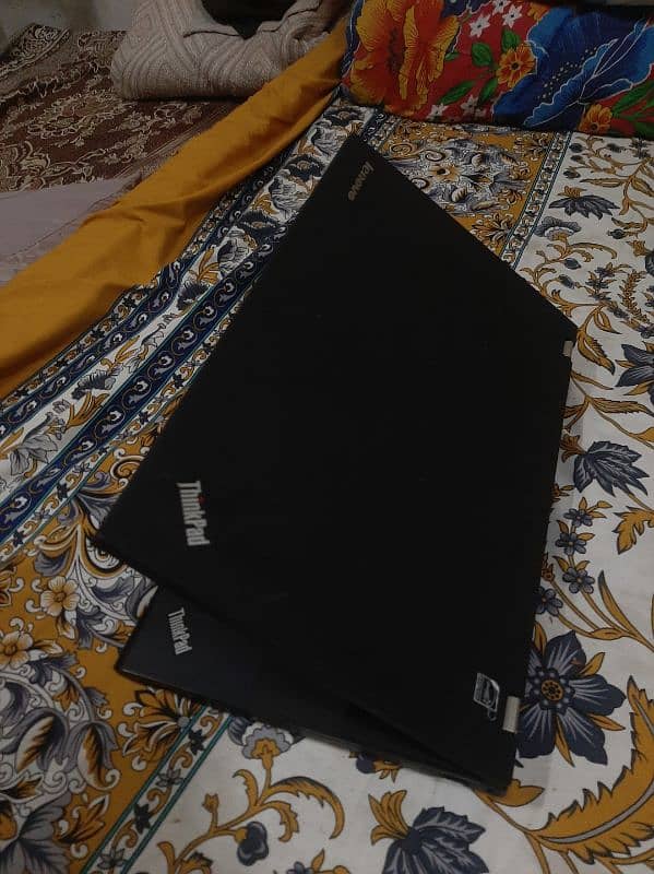 Lenovo Laptop (0312 4519351) 1