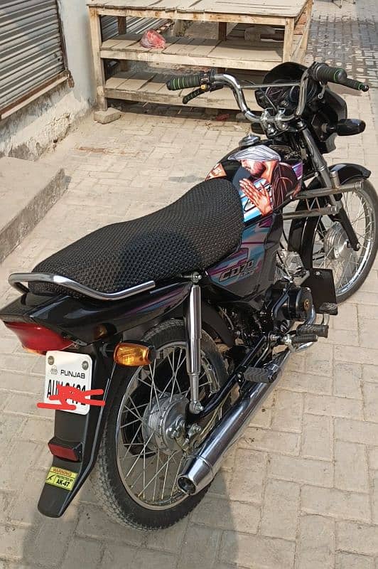 HONDA CD 70 DREAM (VERY new Condition) 5