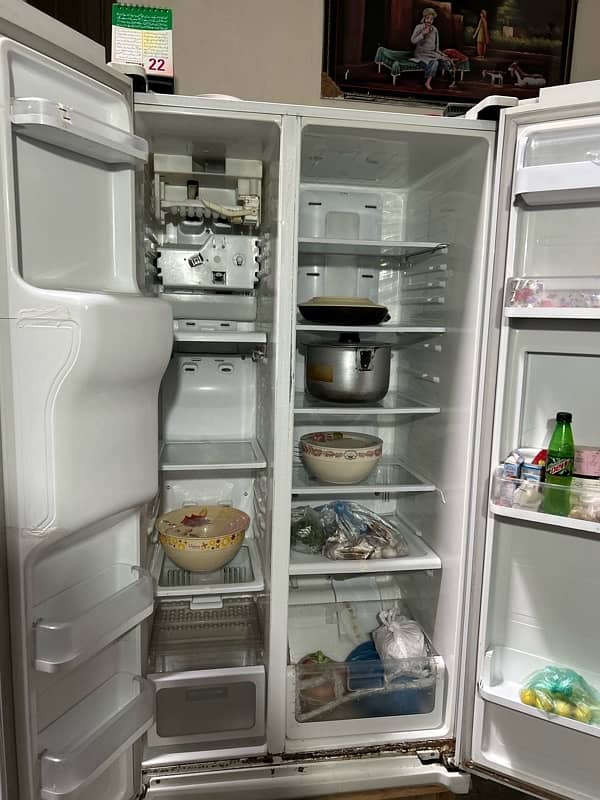 Samsung Refrigerator 4