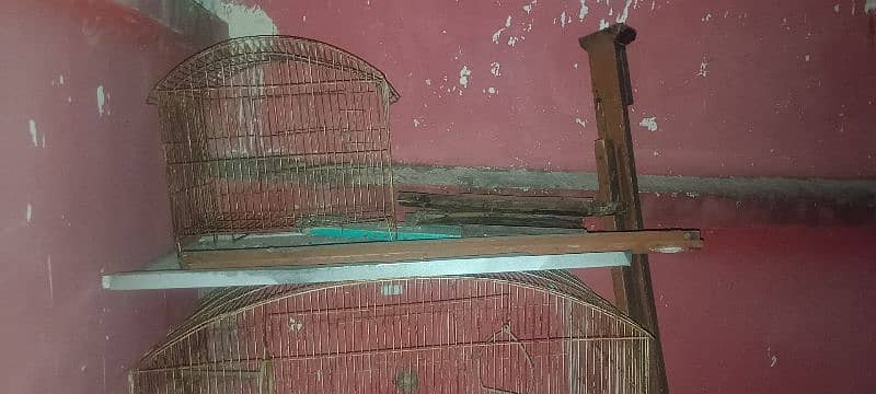 Used Cages for sale Urgent 4