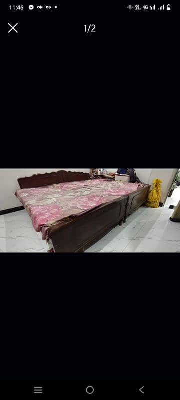 solid wood single 2 beds and 2 matress bht hi munasib qeemat pr 0