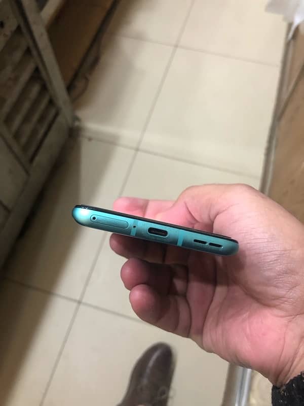 one plus 8t 12 256 urgent for sale 3