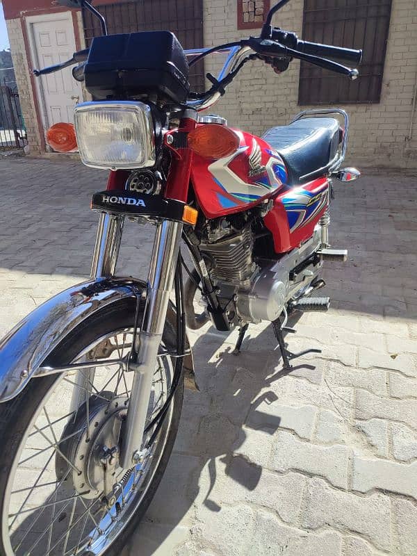 CG 125 cc Honda 3