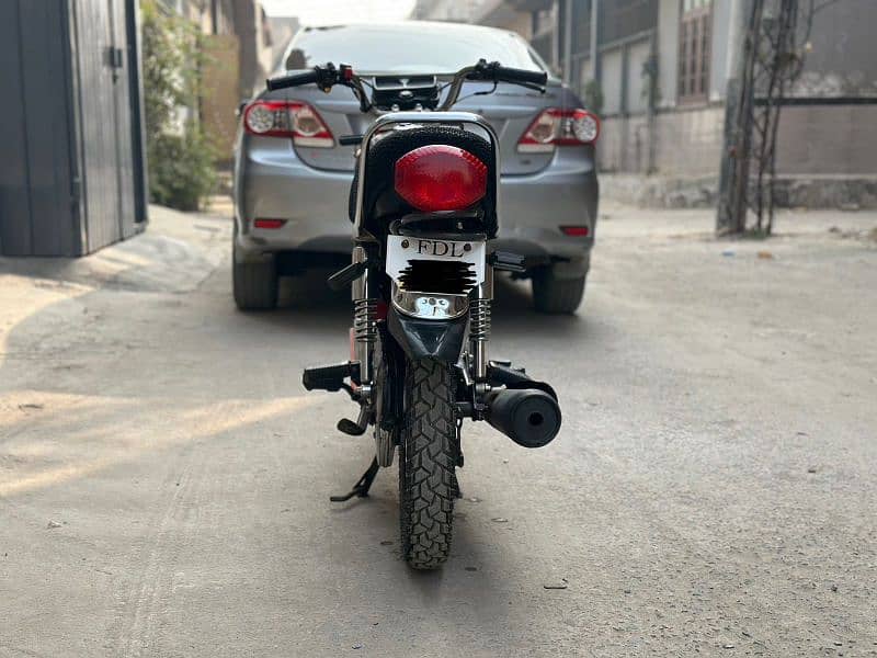 125 Honda 2017 model 4