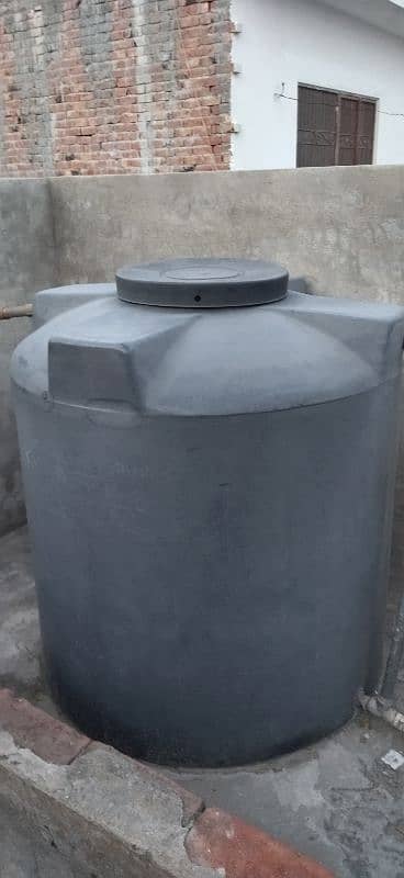 water tank 300 gallon blue colour and 150 gallon black colour for sale 0