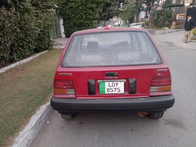 Suzuki Khyber 1992 3