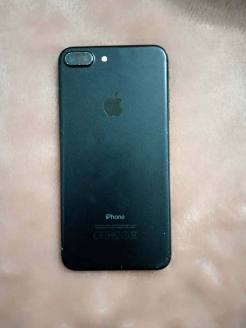 Apple iPhone 7 Plus 0