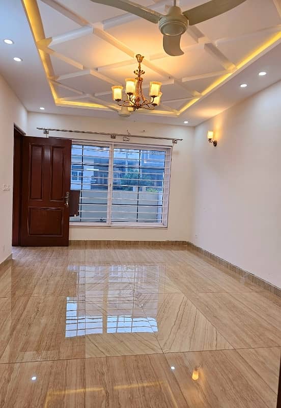 9 Marla Tile Flooring Luxurious Ground Floor Portion Available In G-14/4 8