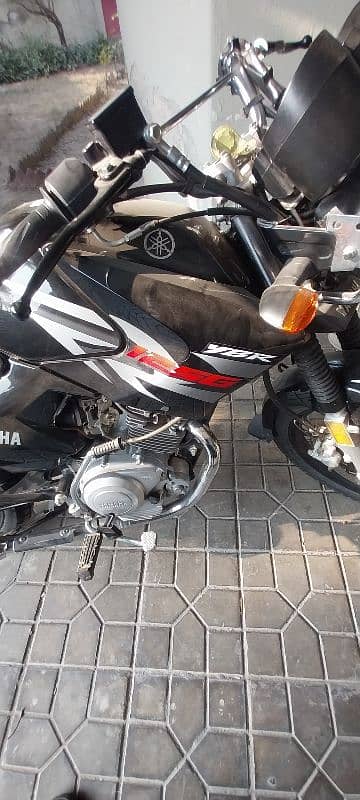 Yamaha ybrg with 200 kms. brand new 3