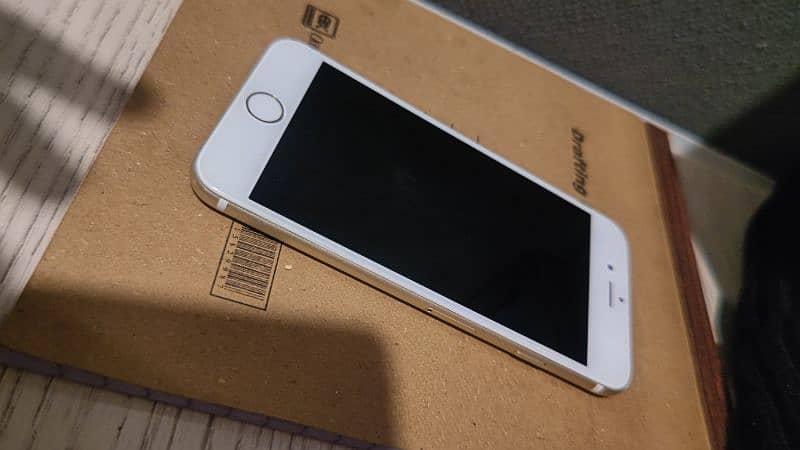 iphone 6 64GB  (PTA approved) for sale urgently 4