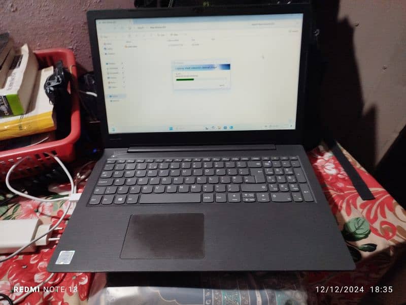 lenovo v130-15ikb 2.21 ghz 3