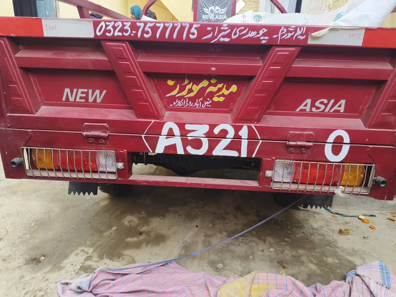 100 CC loaded Rickshaw 12