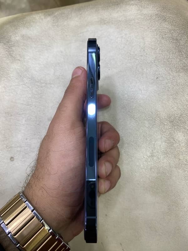 Iphone 12 pro max 128 GB 85% Bettry Health Nonpta JV 4