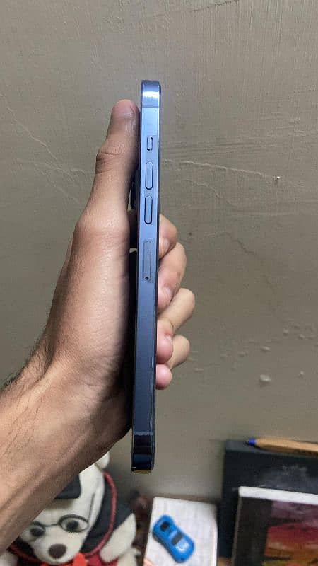 iphone 13 pro max 128gb (non pta ) 4