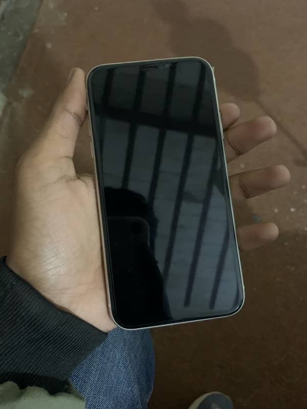 iphone 11 PTA Prove 128gb 1