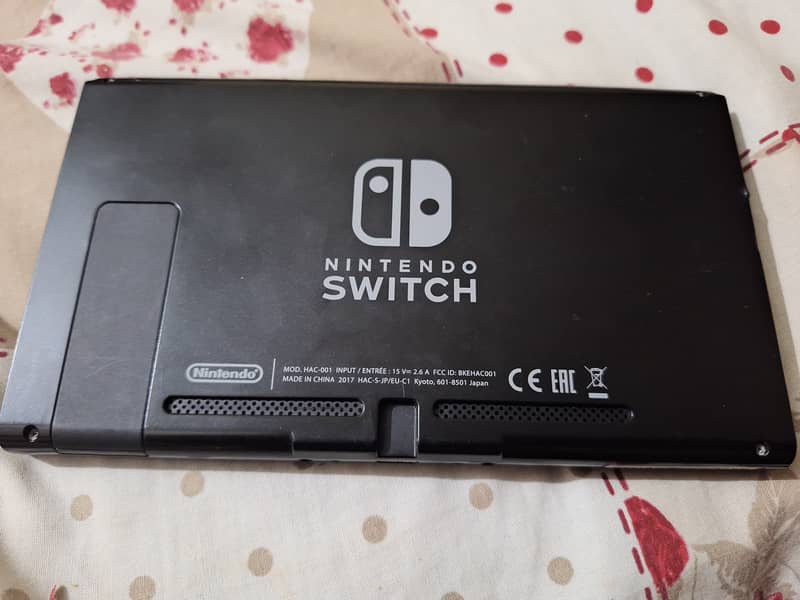 Nintendo Switch 5