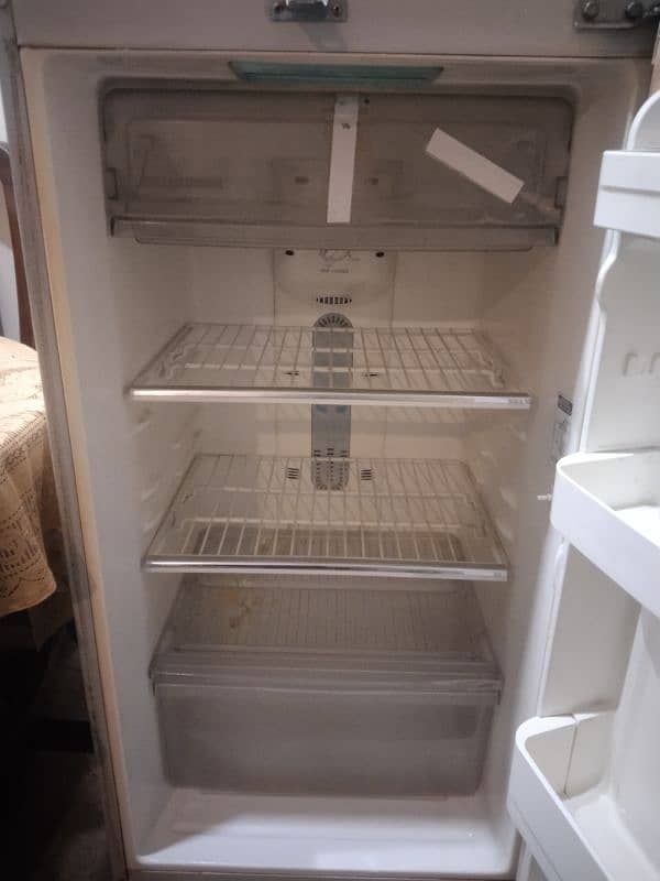 LG Fridge - No Frost 2