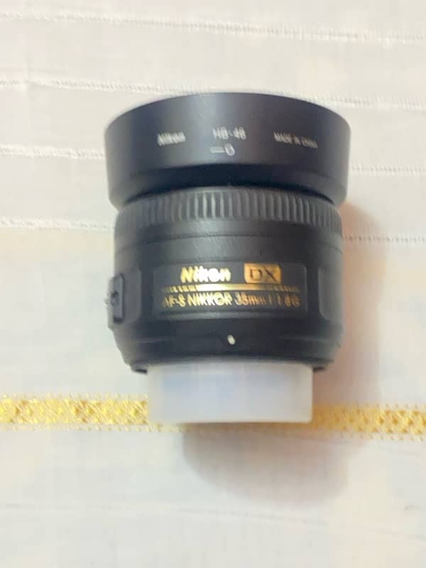 Dslr Nikon d5300 with Af-p 18-55mm VR and Nikon Af-S 35mm f1.8g Lens. 13