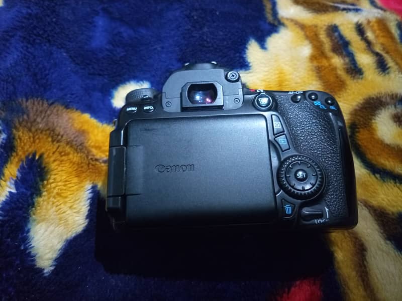 Canon eos 70d 11