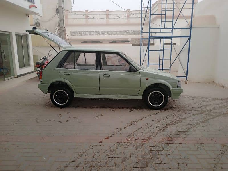 Daihatsu Charade 1992 2