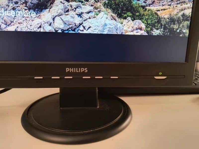 Philips 17 inch monitor 1