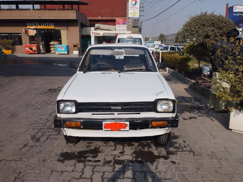 Toyota Starlet 1981 11