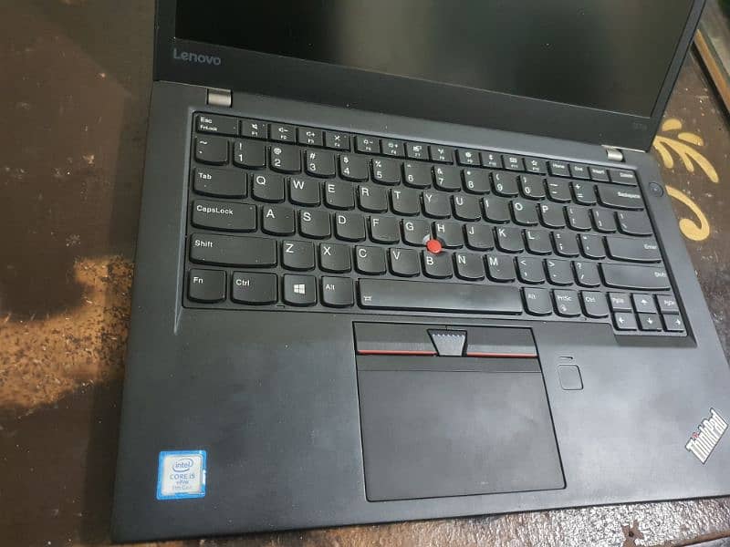 Lenove Thinkpad i5 (7th generation) 3