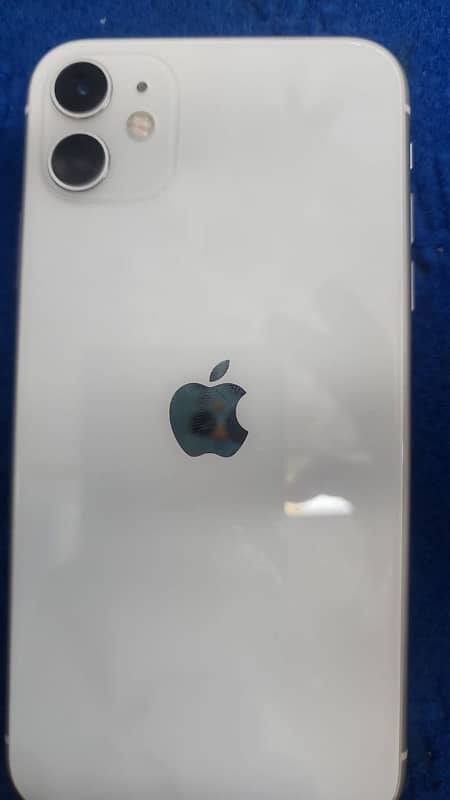 IPhone 11 128gb White colour PTA APPROVED 0