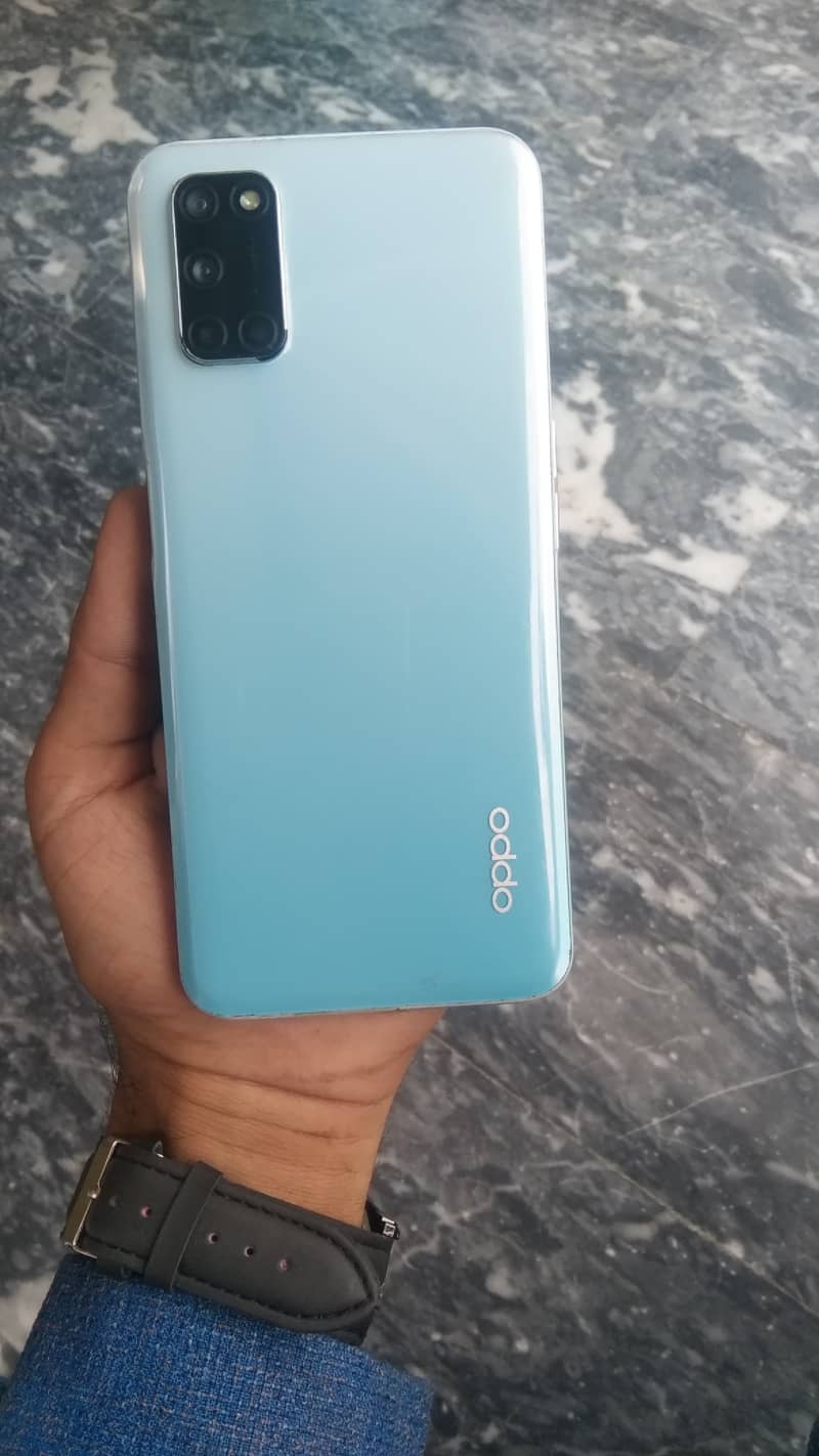 OPPO A52 5