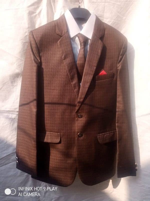 three piece pent coat with shirt and tie 0