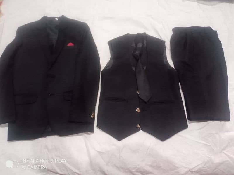 three piece pent coat with shirt and tie 4